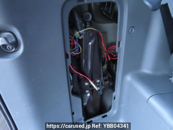 Used 2008 AT toyota voxy ZRR70W Image[52]