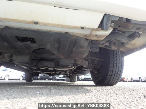 Used 2005 AT toyota hiace-van KDH205K Image[27]