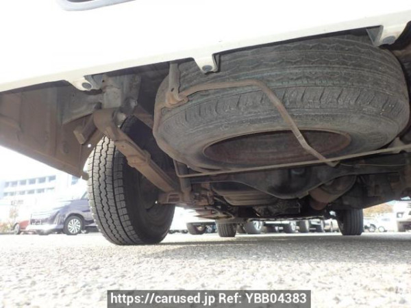 Used 2005 AT toyota hiace-van KDH205K Image[32]