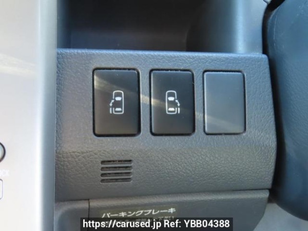 Used 2008 AT toyota voxy ZRR70W Image[33]
