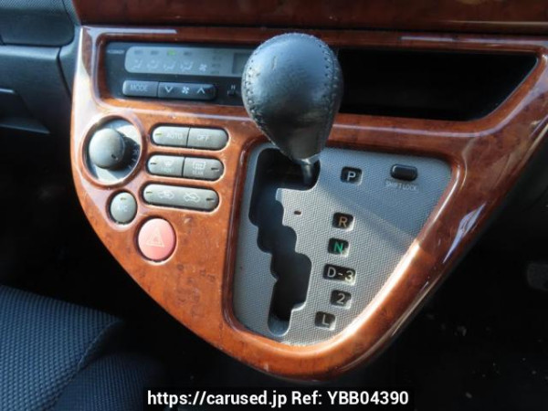 Used 2003 AT toyota wish ZNE10G Image[29]