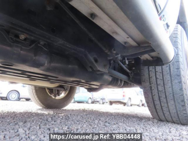 Used 2005 AT toyota hilux-surf TRN215W Image[40]