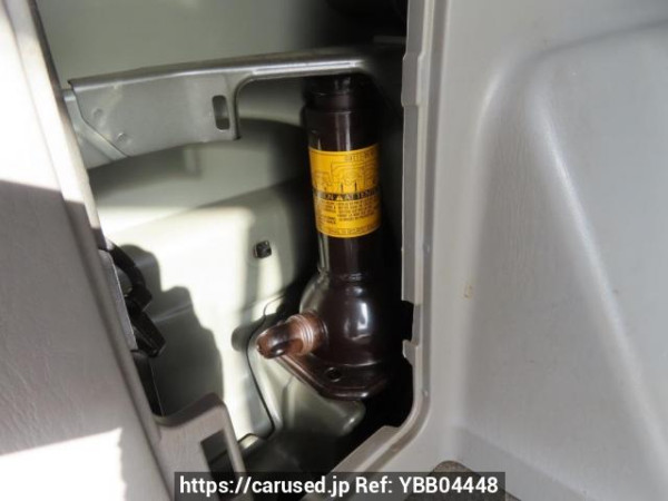 Used 2005 AT toyota hilux-surf TRN215W Image[48]