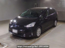 Toyota Prius alpha ZVW40W