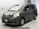 Toyota Noah ZRR70G