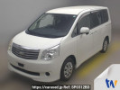 Toyota Noah ZRR70G