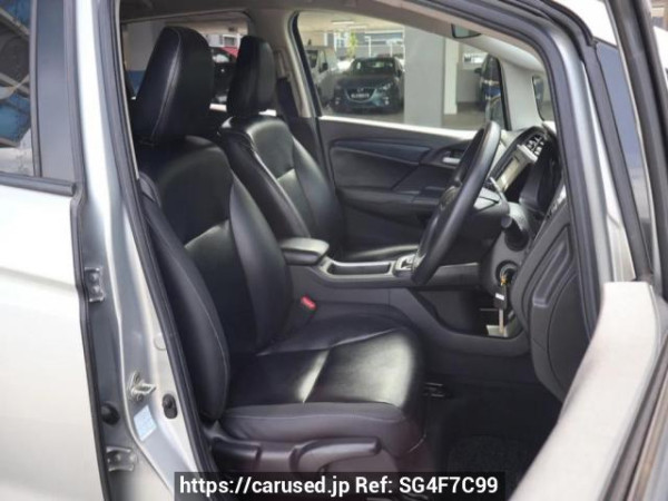 Used 2016 CVT honda shuttle null Image[8]