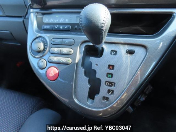 Used 2005 AT toyota wish ZNE10G Image[29]