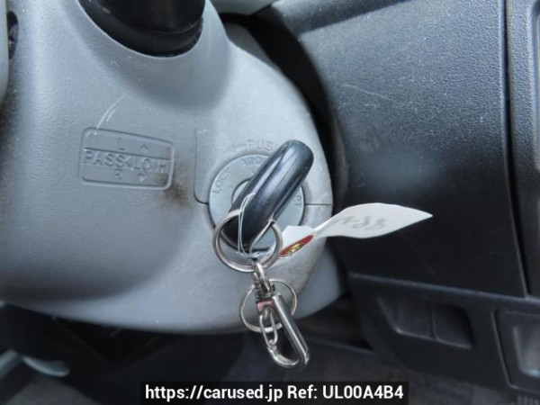 Used 2005 AT toyota sienta NCP81G Image[34]