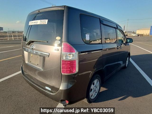 Buy Used 2009 Toyota Noah ZRR70G (YBC03059) - Carused.jp