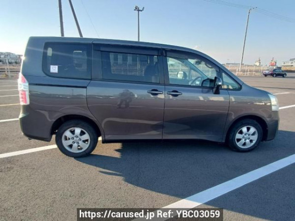 Used 2009 AT toyota noah ZRR70G Image[7]