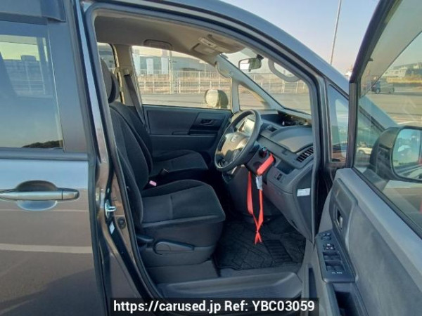 Used 2009 AT toyota noah ZRR70G Image[13]
