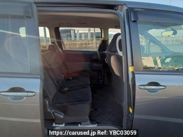Used 2009 AT toyota noah ZRR70G Image[15]