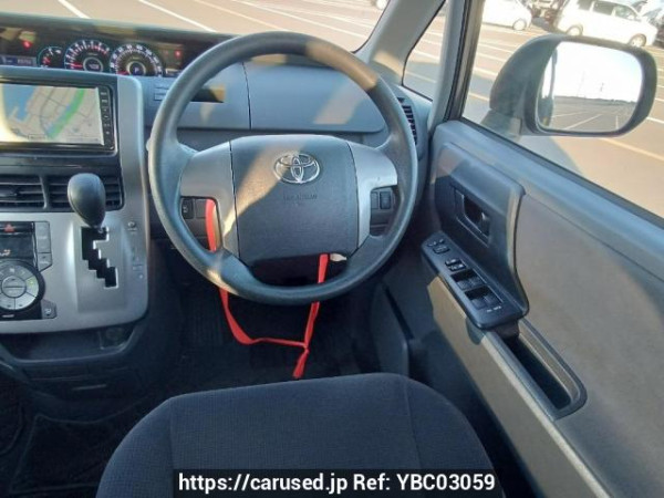Used 2009 AT toyota noah ZRR70G Image[20]