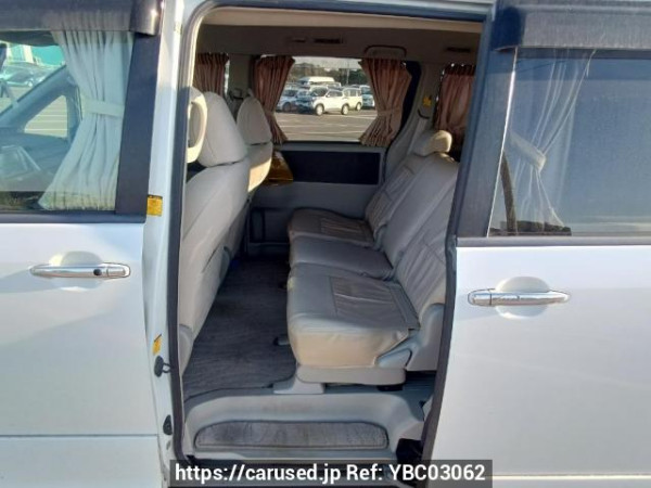 Used 2010 AT toyota noah ZRR70W Image[16]