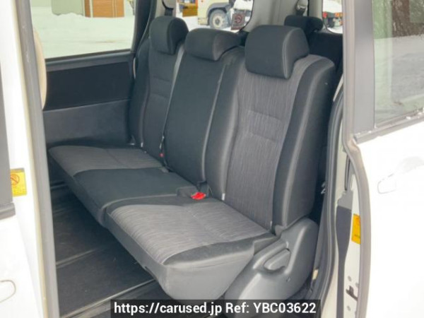 Used 2010 AT toyota noah ZRR75W Image[15]