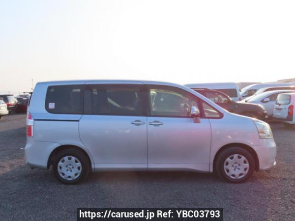 Used 2008 AT toyota noah ZRR70G Image[7]