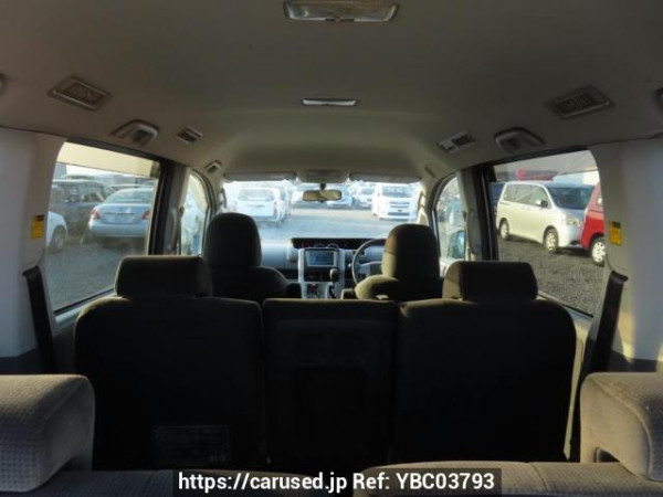 Used 2008 AT toyota noah ZRR70G Image[9]