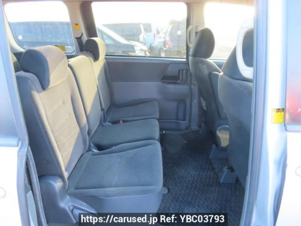 Used 2008 AT toyota noah ZRR70G Image[18]
