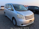 Toyota Noah ZRR70G