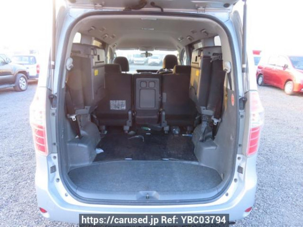 Used 2008 AT toyota noah ZRR70G Image[8]