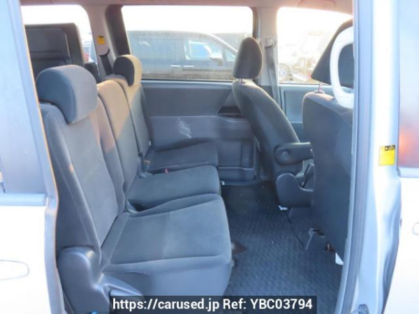 Used 2008 AT toyota noah ZRR70G Image[18]