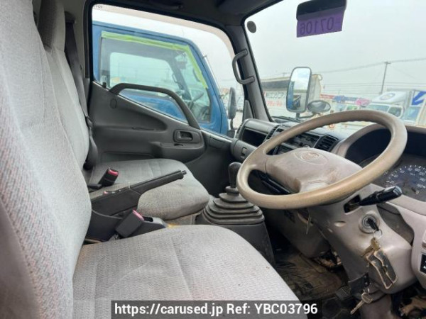 Used 2000 MT toyota dyna-route-van BU306V Image[5]