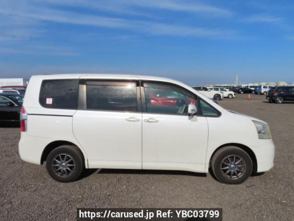 Used 2008 AT toyota noah ZRR75G Image[7]