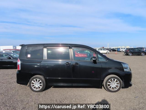 Used 2009 AT toyota noah ZRR70W Image[7]