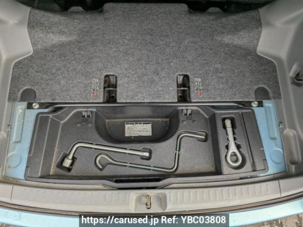 Used 2005 AT toyota sienta NCP81G Image[31]