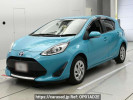 Toyota Aqua NHP10