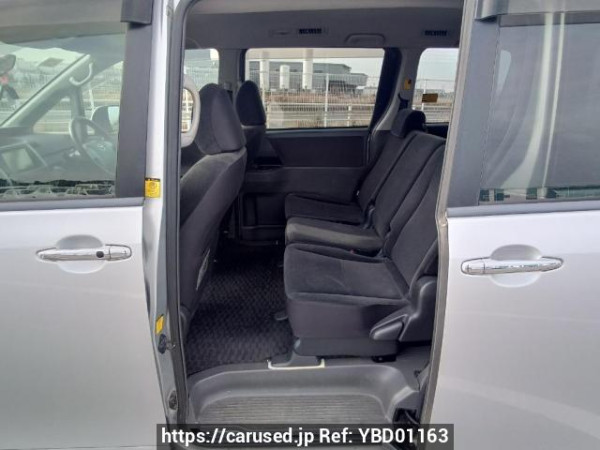 Used 2009 AT toyota noah ZRR70G Image[16]
