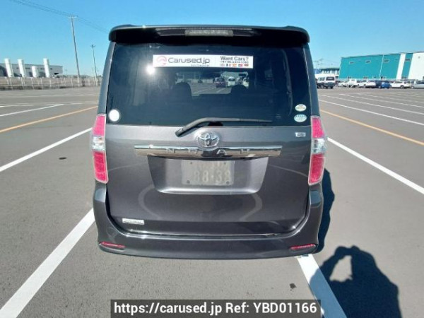 Used 2008 AT toyota noah ZRR70W Image[5]