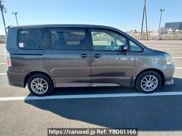 Used 2008 AT toyota noah ZRR70W Image[7]