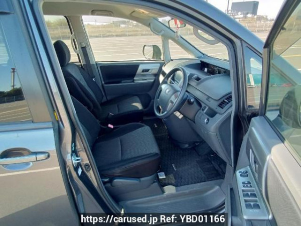 Used 2008 AT toyota noah ZRR70W Image[13]