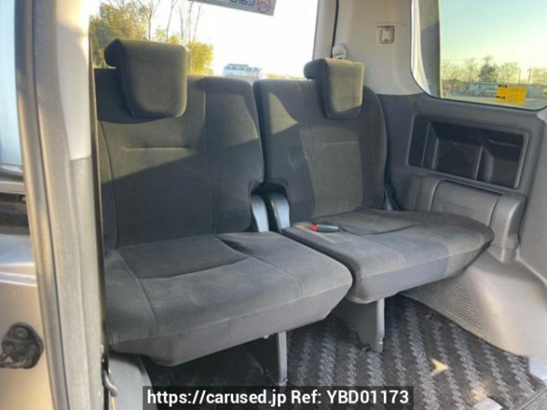 Used 2007 AT toyota noah ZRR70G Image[18]