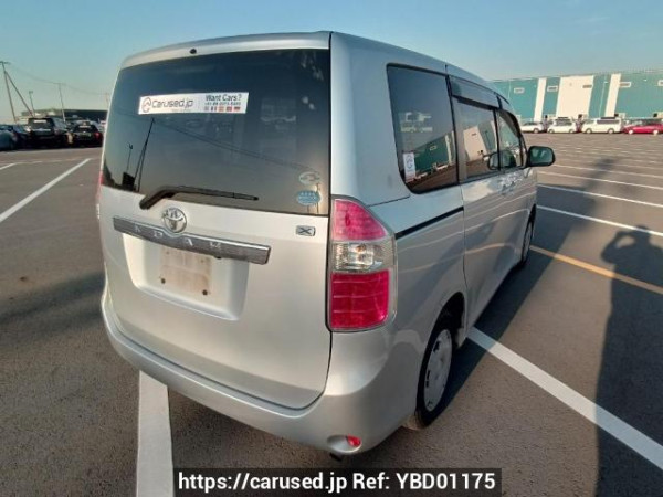 Used 2008 AT toyota noah ZRR70G Image[6]
