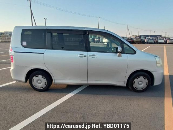 Used 2008 AT toyota noah ZRR70G Image[7]