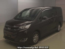 Toyota Noah ZRR80G