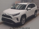 Toyota RAV4 AXAH54