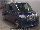 Toyota Roomy M900A