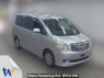 Used 2012 AT toyota noah ZRR70G Image[0]
