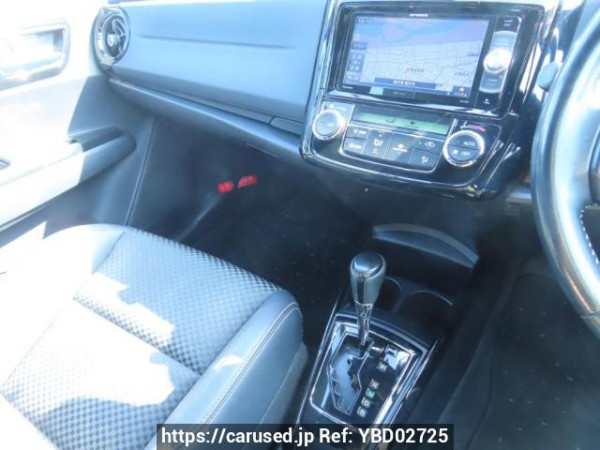 Used 2018 AT toyota corolla-fielder NKE165G Image[28]