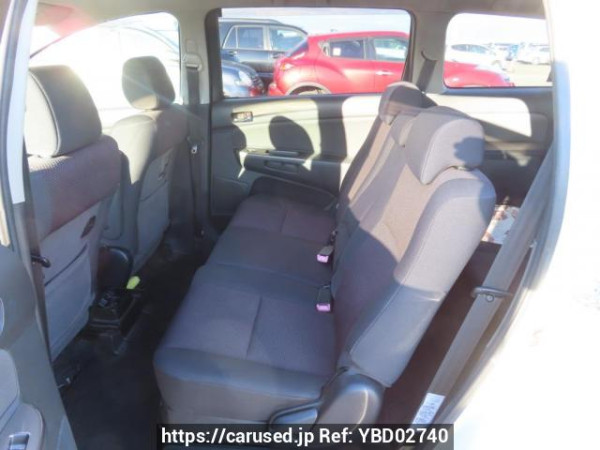 Used 2005 AT toyota wish ZNE10G Image[19]