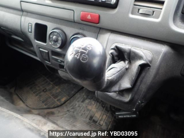 Used 2007 MT toyota hiace-van KDH205V Image[17]