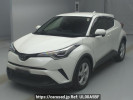 Toyota C-HR NGX10