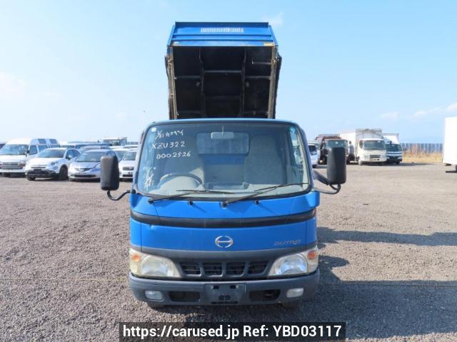 Buy Used 2002 Hino DUTRO XZU322T (YBD03117) - Carused.jp