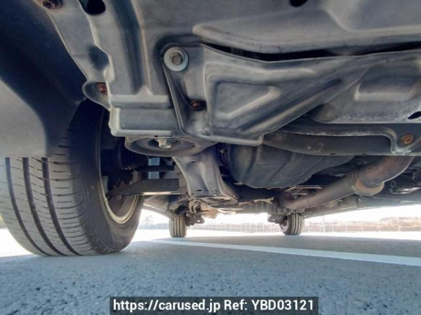 Used 2004 AT toyota alphard MNH10W Image[31]