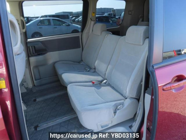 Used 2007 AT toyota noah ZRR70G Image[21]
