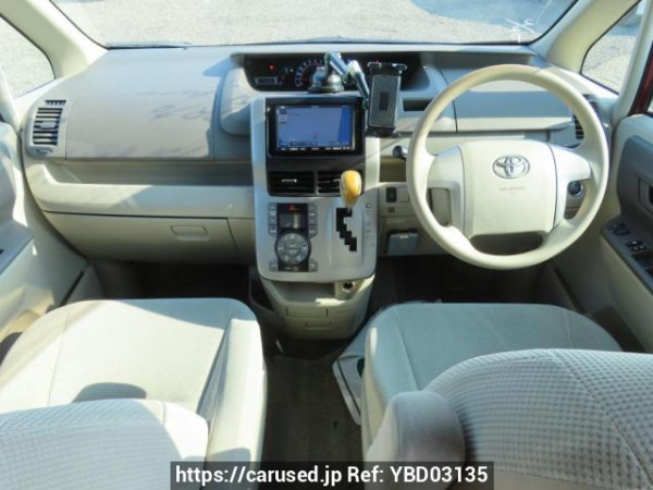 Used 2007 AT toyota noah ZRR70G Image[24]